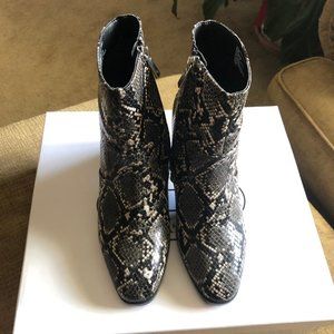 Steve Madden Dallas Grey Snake